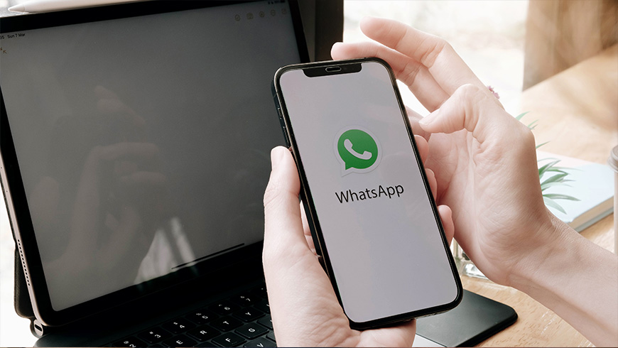 Employees are fined a million dollars because of a message on WhatsApp