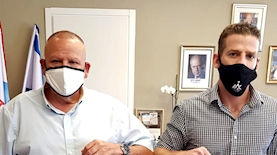 יו"ר ההסתדרות בר-דוד, ויו"ר מועצת עובדי התעשייה האווירית יאיר כץ, צילום: דוברות ההסתדרות