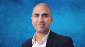 אושר בניטה, הבעלים של סוכנות אושר ביטוח ופיננסים, צילום: מורן אחדות ניסים, vecteezy