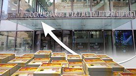 הבורסה לניירות ערך בתל אביב, צילום: shutterstock