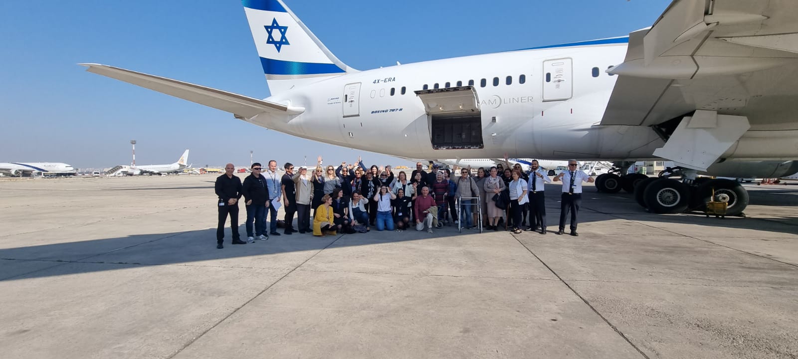 טייסי אל על מציתים אש: