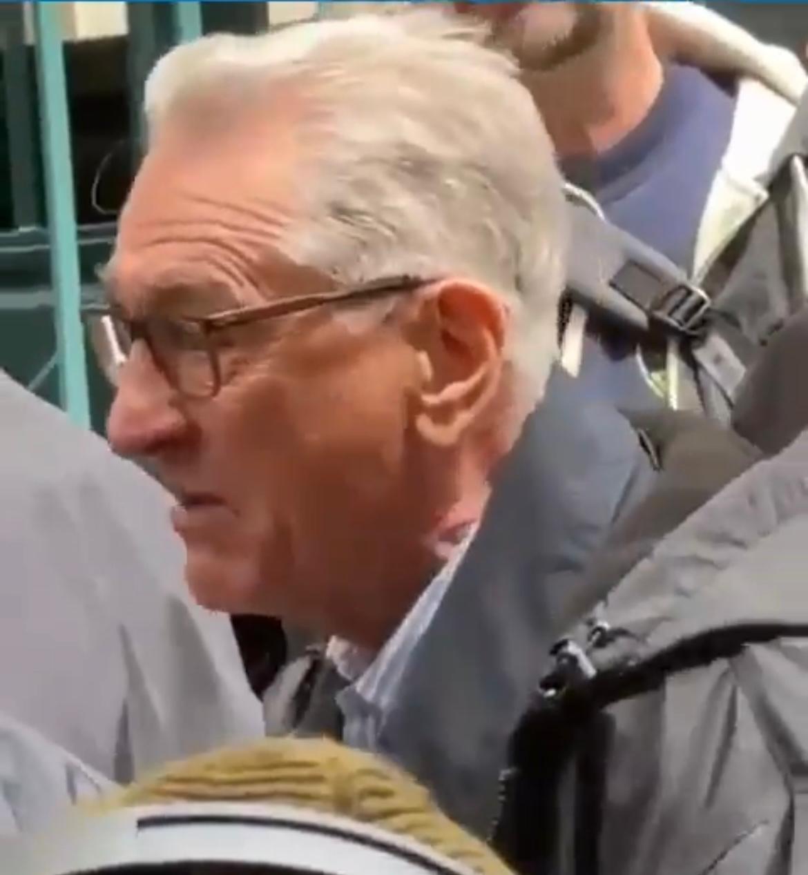 The web is stormy: did Robert De Niro confront pro-Palestinian protesters?