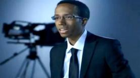 הטריילר הראשון לערוץ החדשות הבינ"ל i24news של פטריק דרהי (צילום מסך), צילום: צילום מסך