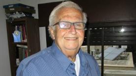 עמוס כרמלי (מתוך אלבום משפחתי), צילום: מתוך אלבום משפחתי