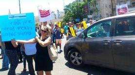 הפגנת עובדי רשות השידור מול בניין הטלוויזיה, בשנה שעברה (צילום גולשים), צילום: צילום גולשים