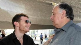 ראש העירייה יונה יהב עם דובר העירייה עידו מינקובסקי (צילום יח"צ), צילום: צילום יח"צ