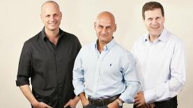 גיל סמסונוב, חנן גליקמן ויגאל שמיר, צילום: יח