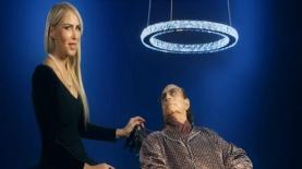 הקמפיין הפרובוקטיבי של מחסני תאורה, צילום: צילום מסך