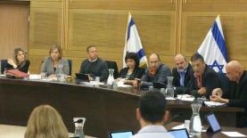 ועדת הכלכלה של הכנסת, עם ח"כ איתן כבל, ויו"ר ההסתדרות אבי ניסנקורן, צילום: יח"צ