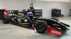 רוי ניסני עם הפורמולה 3.5, צילום: יח"צ