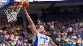 גל מקל במדי נבחרת ישראל, צילום: עודד קרני, איגוד הכדורסל