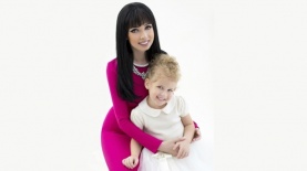 ניקול ראידמן ובתה בקמפיין גלי, צילום: אלכס ליפקין