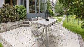 ריהוט גן, צילום: דיפוסיט פוטו