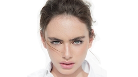 יעל שלביה בקמפיין סלע בינוי, צילום: אלעד אדמוני