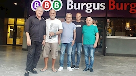 מוטי חביב, אלון חרדי, יעקב בוזגלו, גימי טורק ושייע פיגנבוים בסניף BBB, צילום: לימור צוקר