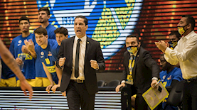 יאניס ספרופלוס, צילום: מכבי תא, האפליקציה הרשמית