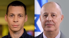 צחי הנגבי, עמית סגל, צילום: ויקיפדיה, מתוך האתר של עמית סגל