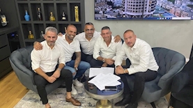 אייל גולן ושותפיו החדשים, צילום: אינסטגרם אייל גולן