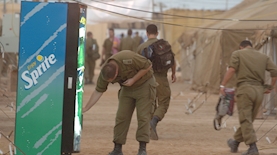 מכונת משקאות, צילום: פלאש90