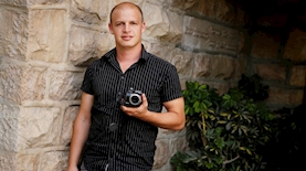 אמוץ אייל, צילום: Miriam Alster/Flash90