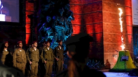 עצרת ממלכתית ביד ושם, צילום: אוליבר פיטוסי פלאש 90