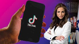 שרת התפוצות והטיקטוק, צילום: אוליבייר פיטוסי פלאש 90