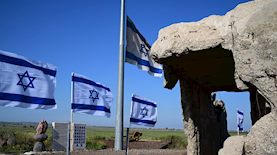 דגל בחצי התורן, צילום: מיכאל גלעדי פלאש 90