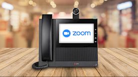 טלפון של ZOOM, צילום: Zoom Phone, pexels - edit ice