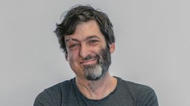 פרופסור דן  אריאלי, צילום: האתר הרשמי של  דן אריאלי