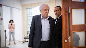 שאול אלוביץ' תובע, צילום: יהונתן זינדל, פלאש 90