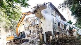 הריסת בניין ישן ביהודית 10 - פינוי בינוי של סופרין ויס וויתקין פרי, צילום: אלירן אביטל