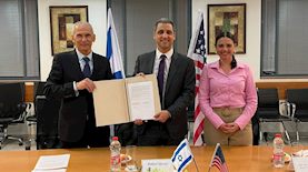 שרת הפנים, איילת שקד, השר האמריקאי להגנת המולדת, רוברט סילברס והשר לביטחון פנים, עמר בר-לב, צילום: דוברות