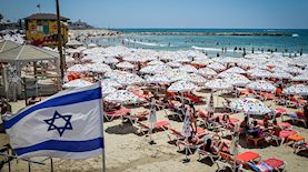 חוף ים בתל אביב, צילום: פלאש 90/ אבשלום ששוני