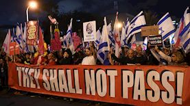 הפגנת ענק בתל אביב נגד הרפורמה המשפטית, צילום: פלאש 90/ גילי יערי