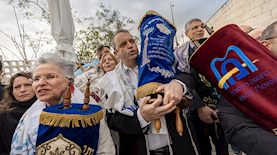 גלעד קריב, צילום: פלאש 90/ יונתן זינדל