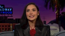 גל גדות, צילום: יוטיוב/ The Late Late Show with James Corden