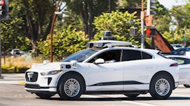 המונית האוטונומית של Waymo, צילום: shutterstock