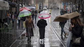 מזג אוויר גשום, צילום: פלאש 90/ חיים גולדברג