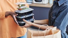 משלוח אוכל, צילום: אילוסטרציה shutterstock