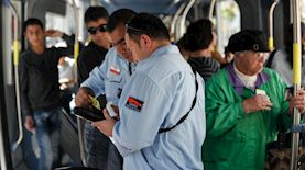 פקח תחבורה ציבורית. אילוסטרציה, צילום: Uri Lenz/FLASH90