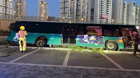 האוטובוס שהתהפך, צילום: דוברות משטרת ישראל