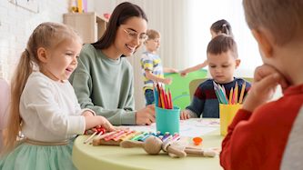 גננת-אילוסטרציה, צילום: shutterstock