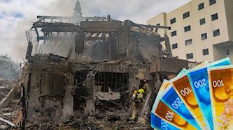 נזקים ממטח הטילים לתל אביב, צילום: פלאש 90/ חיים גולדברג