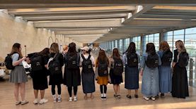 הנשים החרדיות בנתב"ג, צילום: יח"צ