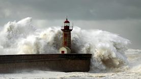 צונאמי-אילוסטרציה, צילום: shutterstock