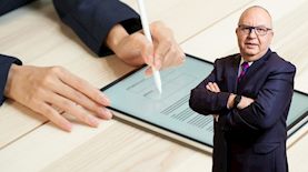 עורך דין דורון לוי, צילום: שי בן סניור, Canva