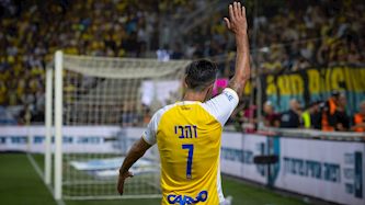 ערן זהבי במדיה של מכבי תל אביב, צילום: Oren Ben Hakoon/Flash90