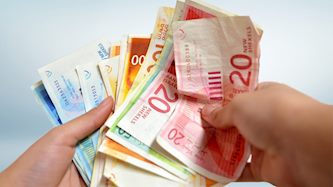 מזומן, צילום: shutterstock