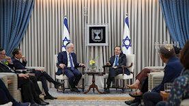 יצחק הרצוג ומשה האווער ז"ל, צילום: ארגון OU