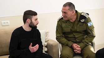 הרמטכ"ל, רא"ל אייל זמיר ומתן אנגרסט, צילום: דובר צהל